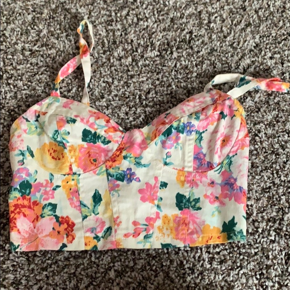 Floral croptop